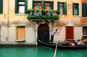 Paying cash for a trip to Italy is doable if you put the savings item in your budget. I paid for mine with overtime dollars saved in less than two years. Photo Credit: https://www.visitsitaly.com/veneto/venice/